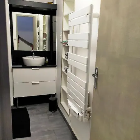 En Duplex Au 3ieme Etage Sans Ascenseur Διαμέρισμα Ιέρ